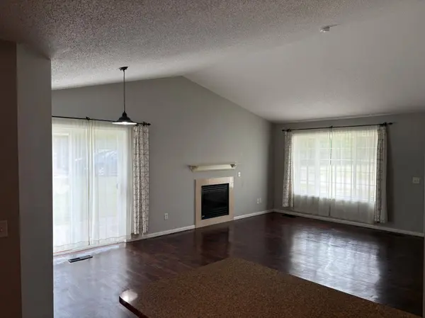 264 1st ST SE #8, Avon, MN 56310