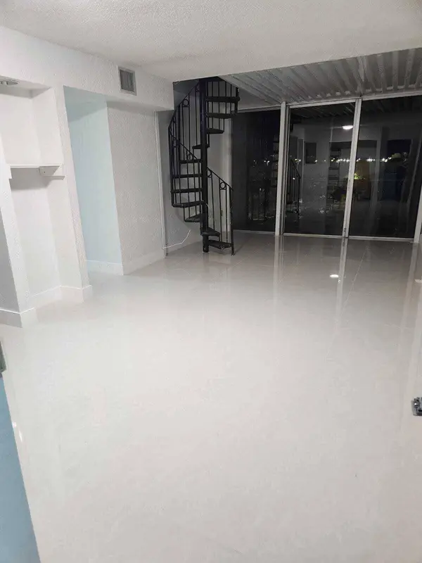 8801 W Flagler ST #407, Miami, FL 33174