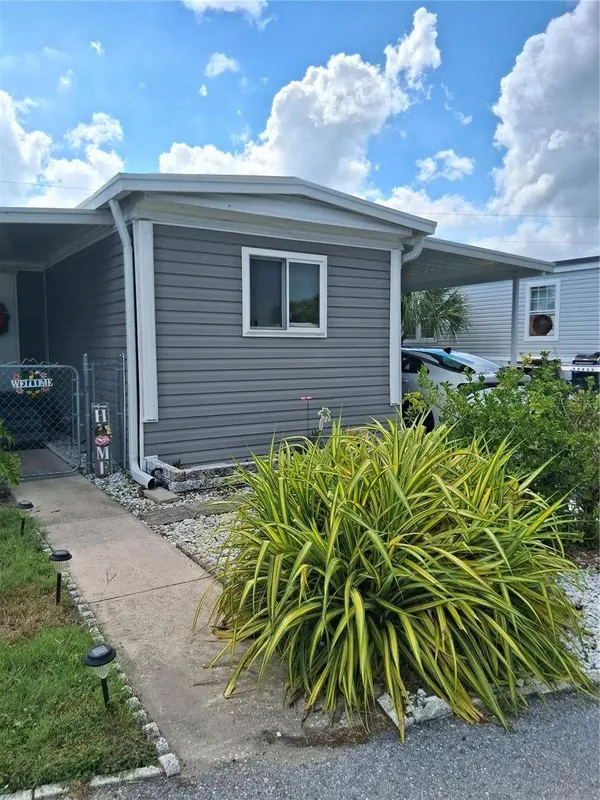 6580 SEMINOLE BLVD #110, Seminole, FL 33772