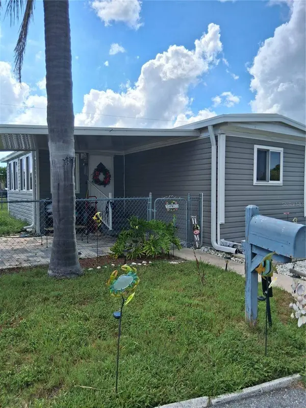 6580 SEMINOLE BLVD #110, Seminole, FL 33772