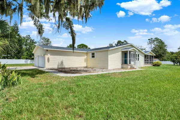 17403 ESTES RD, Lutz, FL 33548