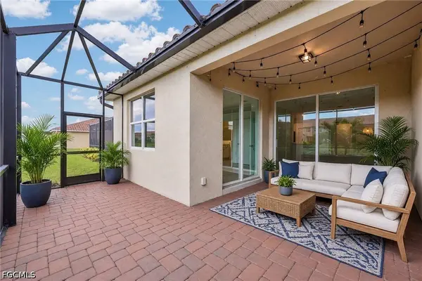 2583 Vine AVE, Naples, FL 34120