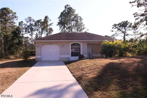1066 Barnett ST E, Lehigh Acres, FL 33974