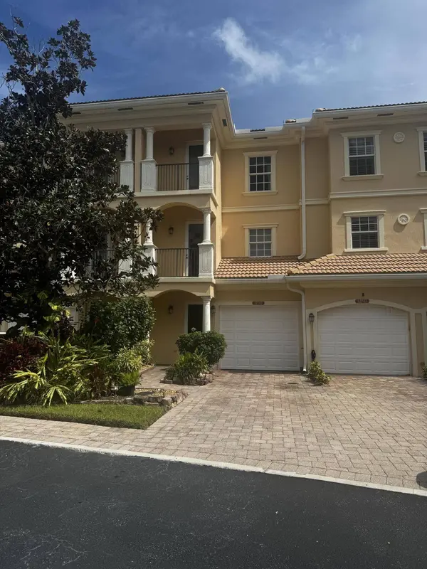 12743 SE OLD CYPRESS DR #7-904