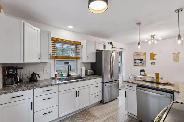 2848 Edgewood AVE S, Saint Louis Park, MN 55426