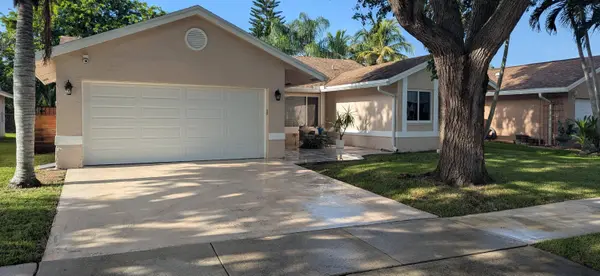 3820 NW 58TH ST