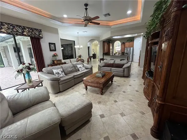 14652 Beaufort CIR, Naples, FL 34119