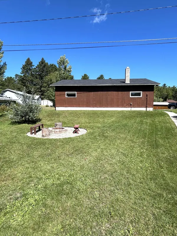 35 Jasper ST, Soudan, MN 55782
