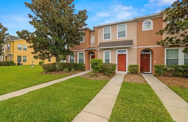 8832 RED BEECHWOOD CT