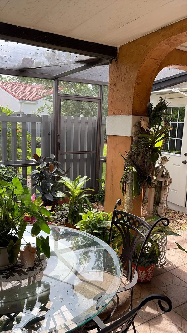 1446 SPRINGSIDE DR, Weston, FL 33326