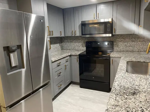 11101 ROYAL PALM BLVD #107, Coral Springs, FL 33065