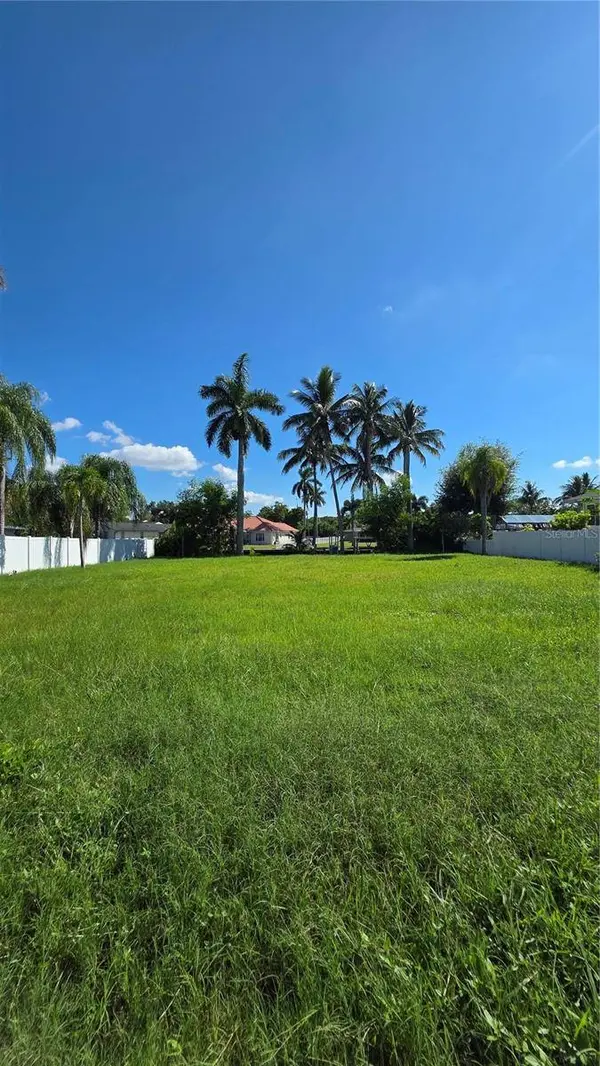 6915 9TH AVE NW, Bradenton, FL 34209