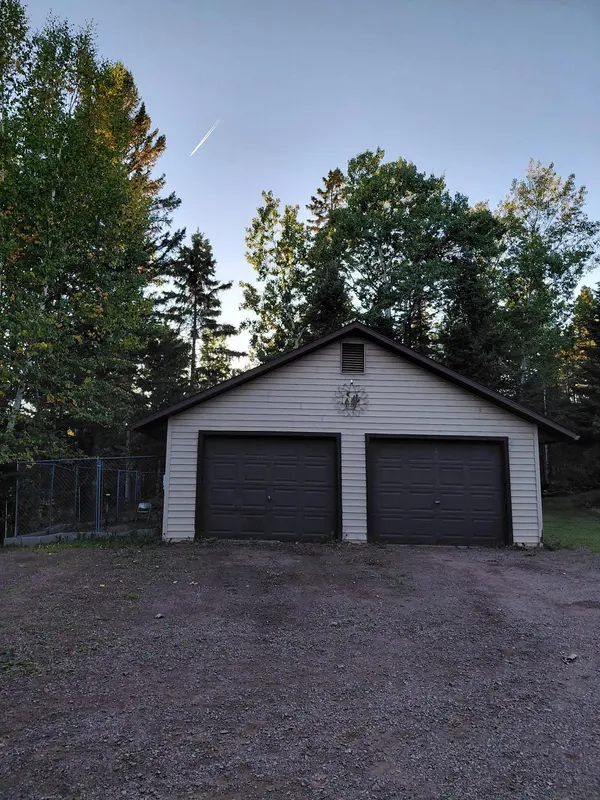 1471 County Road 14, Grand Marais, MN 55604