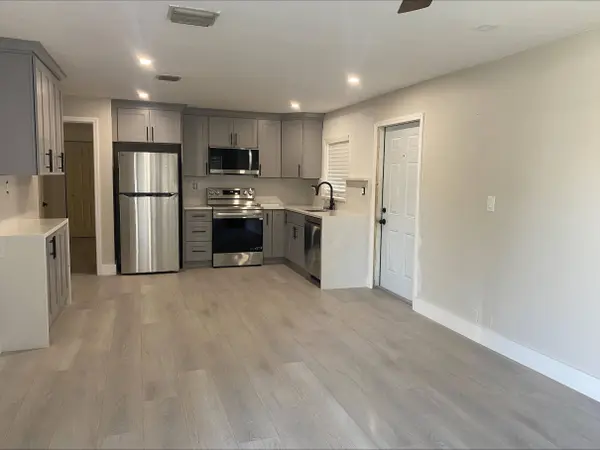 2717 SW 9TH ST #A, Fort Lauderdale, FL 33312