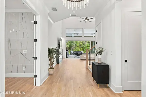 907 SEAGROVE DR, Ponte Vedra, FL 32081