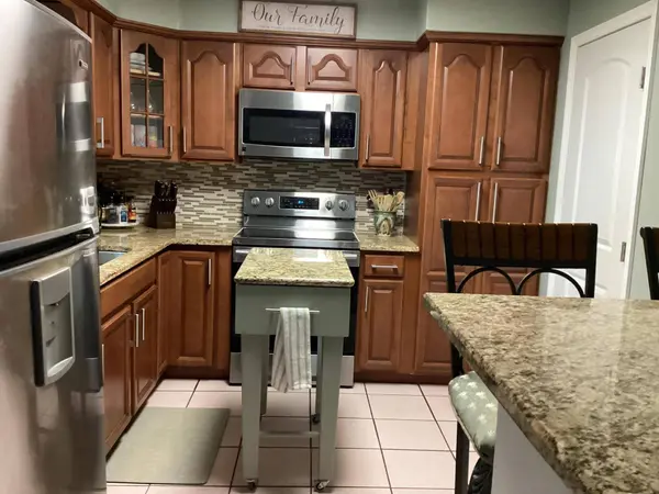 720 SW 69TH AVE, Pembroke Pines, FL 33023