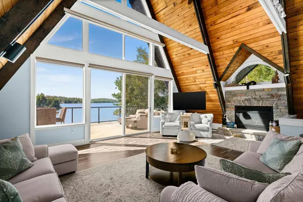5226 Pontoon Bay RD, Duluth, MN 55803