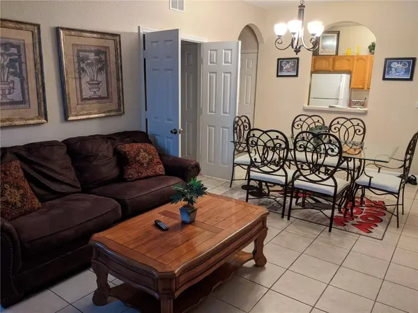 2817 ALMATON LOOP #304, Kissimmee, FL 34747