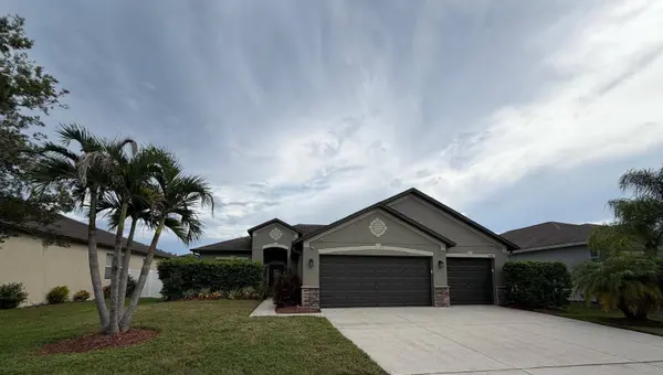 3748 ROUND TABLE CT