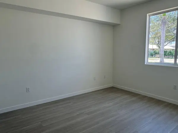 13800 SW 264TH ST #11, Homestead, FL 33032