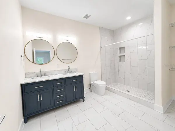 108 MISSION HILLS AVE, Temple Terrace, FL 33617