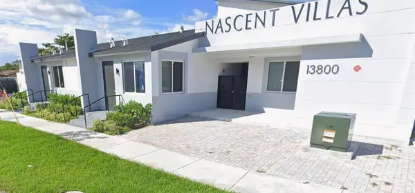 13800 SW 264TH ST #11