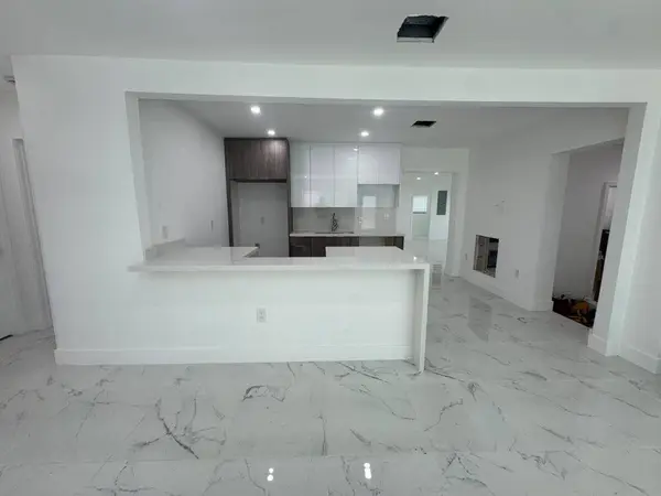 1031 NW 10TH AVE, Fort Lauderdale, FL 33311
