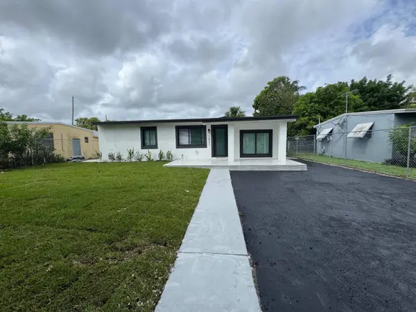 1031 NW 10TH AVE