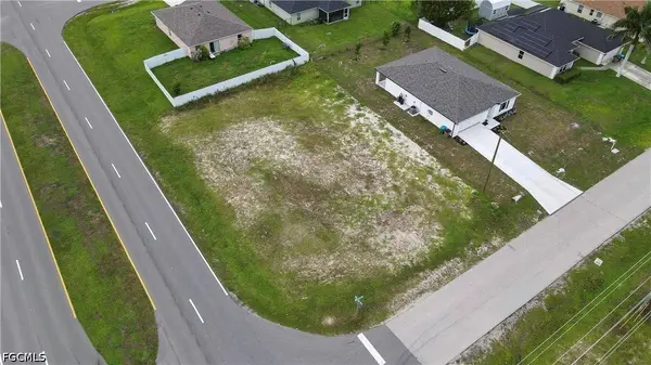 1600 NW 23rd TER, Cape Coral, FL 33993