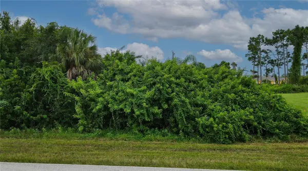 6130 DAVID BLVD, Port Charlotte, FL 33981
