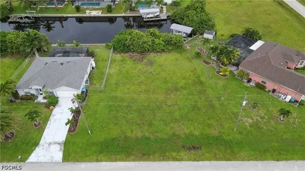 614 NW 32nd PL, Cape Coral, FL 33993