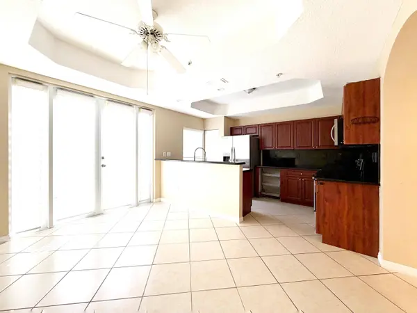 975 SW 143RD #1507, Pembroke Pines, FL 33027
