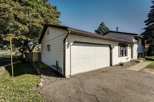 5479 180th ST W, Farmington, MN 55024
