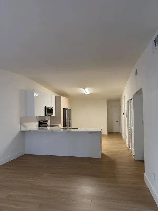 6480 NW 191ST, Hialeah, FL 33015