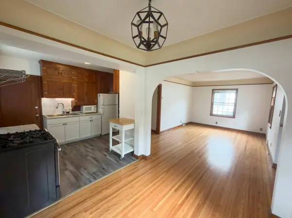 1481 Edgerton ST, Saint Paul, MN 55130