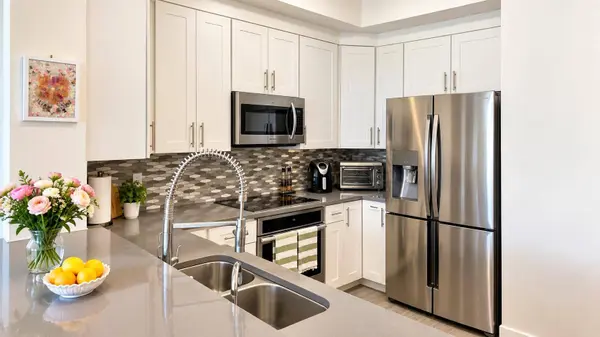 403 S SAPODILLA AVE #717, West Palm Beach, FL 33401
