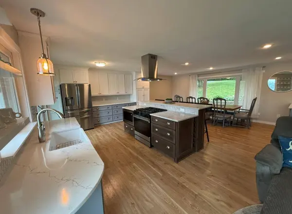 19965 Cedar Lake TRL, Morristown, MN 55052