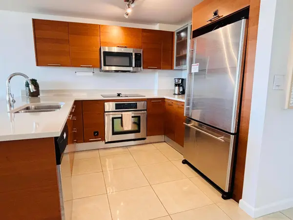 3250 NE 1st AVE #710, Miami, FL 33137