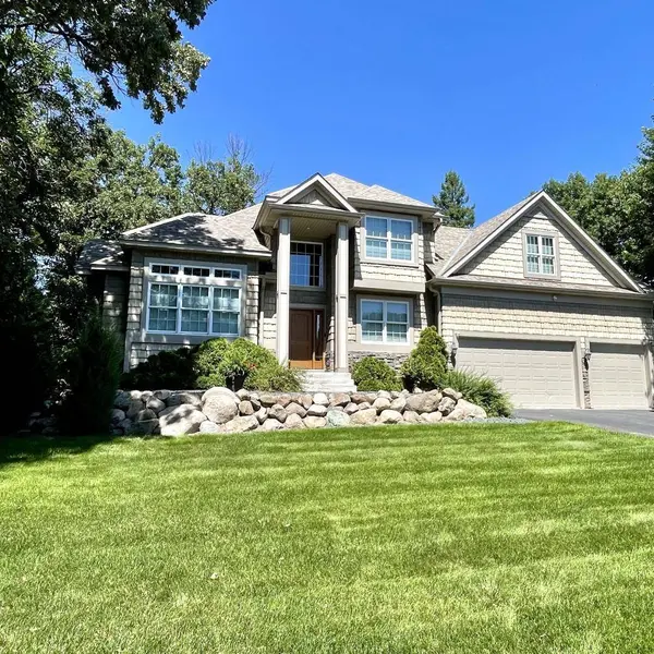 5132 Oxbow PL, Champlin, MN 55316