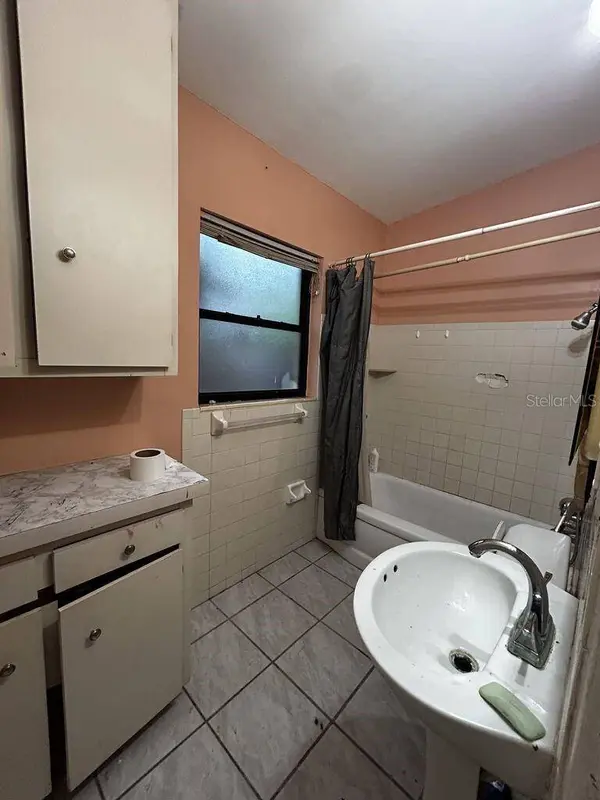 2145 42ND AVE N, St Petersburg, FL 33714