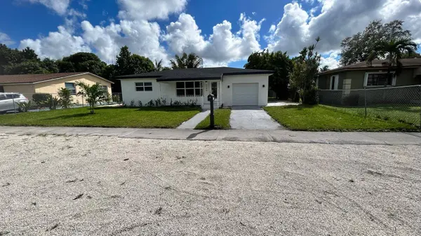 1140 NW 111TH ST, Miami, FL 33168