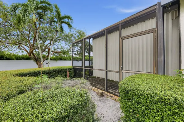 4330 SHERWOOD FOREST DR, Delray Beach, FL 33445