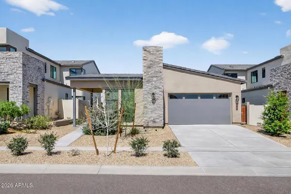 810 E HOPI Trail, Phoenix, AZ 85042
