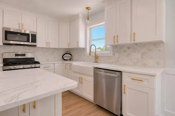 66 Beachhurst, North Cape May, NJ 08204