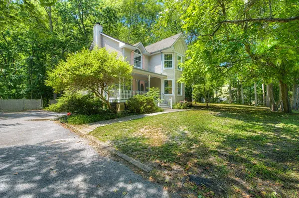48 Secluded Lane, Rio Grande, NJ 08242
