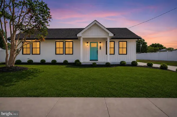 66 BEACHHURST, Cape May, NJ 08204