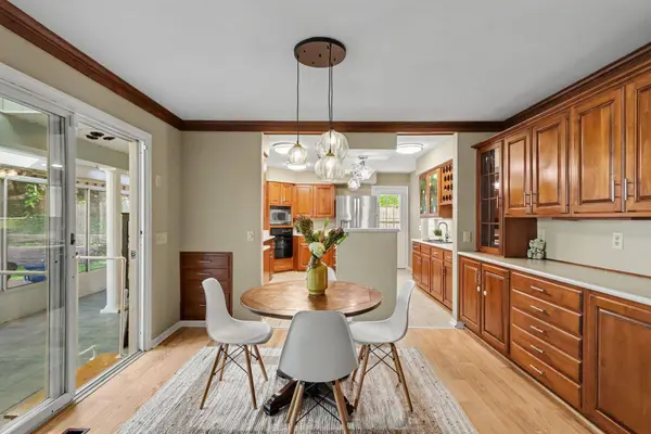 4319 Bronson Boulevard, Kalamazoo, MI 49008