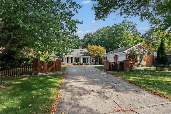 4319 Bronson Boulevard, Kalamazoo, MI 49008