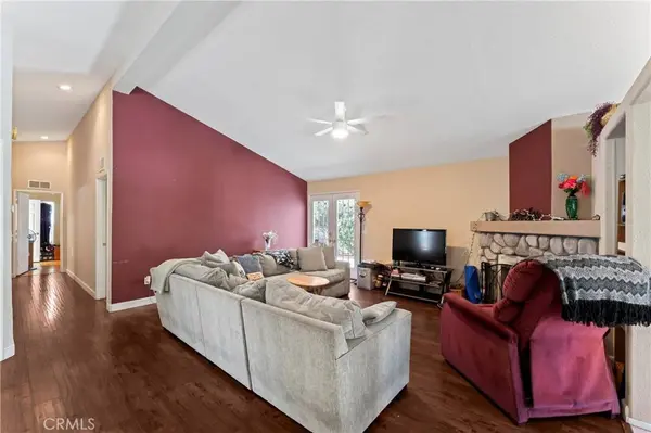 20176 Canyon View, Canyon Country, CA 91351