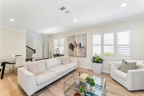 21713 Bene, Saugus, CA 91350